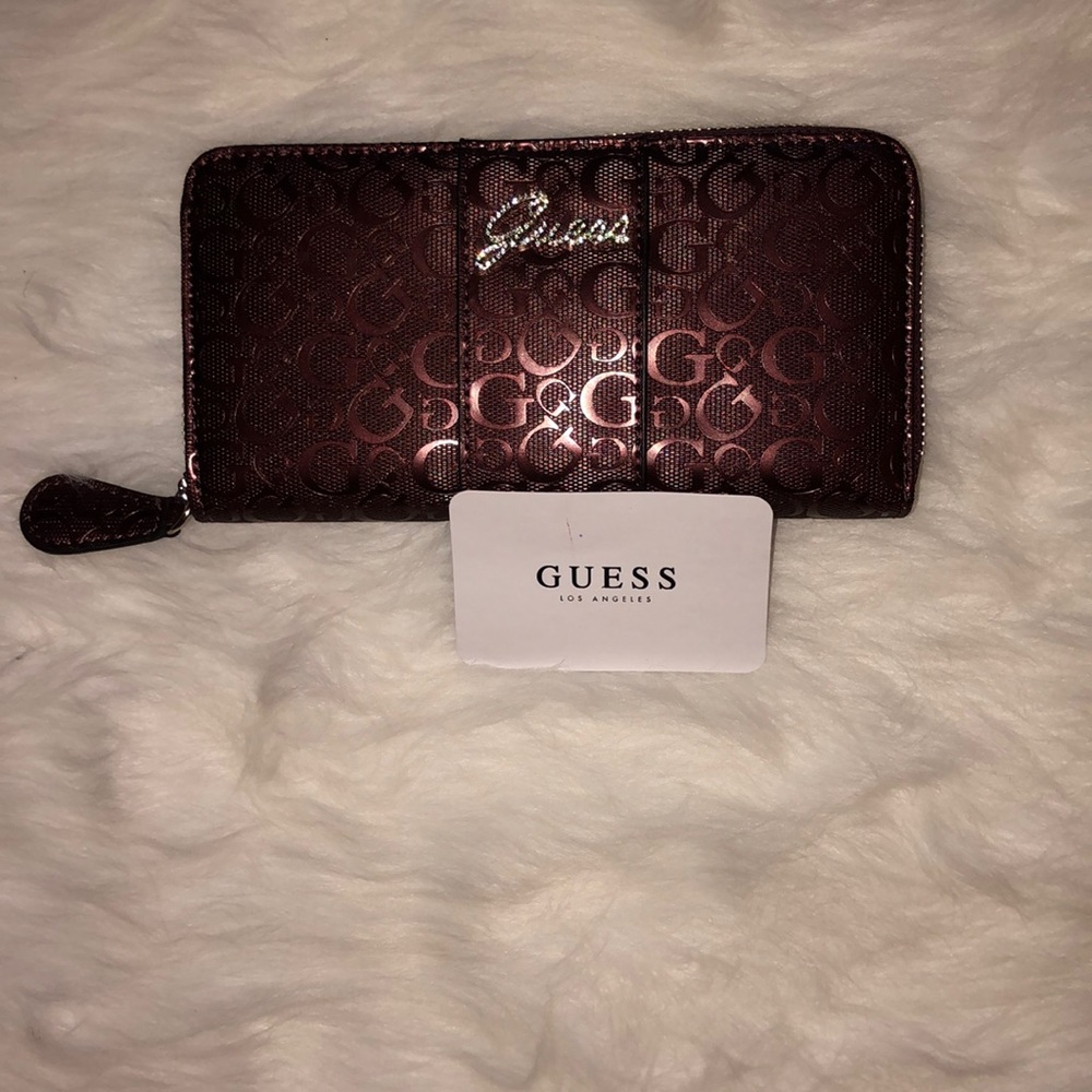 🔥Authentic Guess wallet 🔥